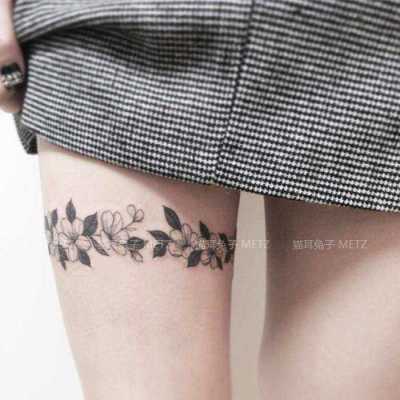 Dark series ins wind girl thigh flower leg waterproof tattoo stickers small fresh and lasting sexy tattoo tattoo stickers