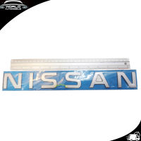 logo NISSAN สีเทา จำนวน 1 ชิ้น โลโก้ Nissan นิสสัน สีเทา