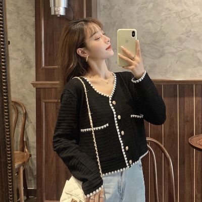 ◆۩ Korean Version Fashion Thin V-Neck Long-Sleeved Cardigan Short Coat