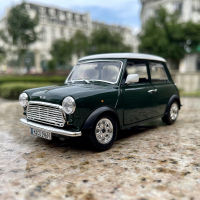 Bburago 1:24 1969 BMW Mini Cooper ล้อแม็กรถยนต์รุ่น D Iecast โลหะของเล่นคลาสสิกจำลองสูงคอลเลกชันเด็กสำหรับของขวัญเด็ก