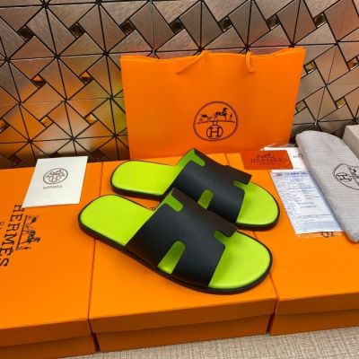 leather with logo Summer leather slippers shoes mens slides flat 2023 new non-slip all-match outerwear slippers beach sandals