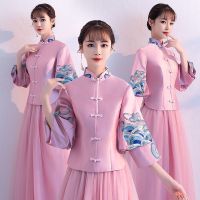 สไตล์จีนชุดเพื่อนเจ้าสาวฤดูใบไม้ผลิฤดูใบไม้ร่วงใหม่ xiuhe cheongsams สีชมพูยาว qipao อย่างเป็นทางการ Hanfu ชุดแต่งงานสำหรับผู้หญิง