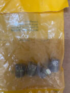 PLUG NÚT BỊT 9L-8492