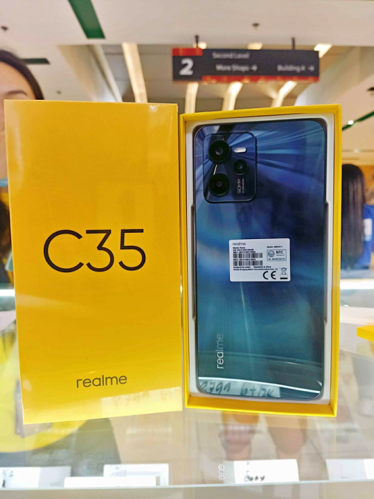 realme c35 zoom