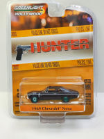 1: 64 1969 Chevrolet Hunter Chevrolet Nova รถตำรวจสีเขียวเครื่อง Diecast โลหะผสมรุ่นรถของเล่นสำหรับของขวัญ Collection