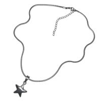 เครื่องประดับโซ่ไหปลาร้าฮิปฮอป Boho Star Choker สร้อยคอแฟชั่น Pentagram Charm