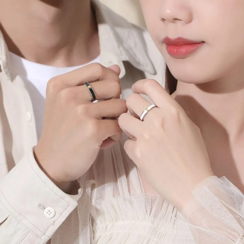 Handmade Korean Version Silver Plated Copper Couple Rings Wholesale at Rs  84/piece in New Delhi