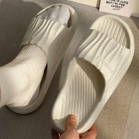 2023 Cool slippers female summer home interior non-slip bath home bathroom slippers summer lovers soft bottom mute sandals