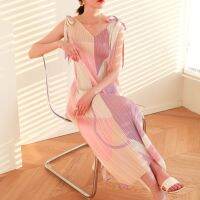 Issey Miyake Miyake Sling Strap Summer Exclusive พิมพ์ใหม่ A-Line Hem Split Dress Streamer Long Fairy Dress