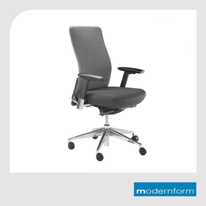 modernform-เก้าอี้สำนักงาน-รุ่น-series15-เบาะสีดำ-พนักพิงกลาง-สีเทา-เก้าอี้ทำงาน-เก้าอี้ออฟฟิศ-เก้าอี้ผู้บริหาร-เก้าอี้ทำงานที่รองรับแผ่นหลังได้ดีเป็นพิเศษ-ปรับที่วางแขนได้-3-ทิศทาง-ปรับล็อคเอนพนักพิง