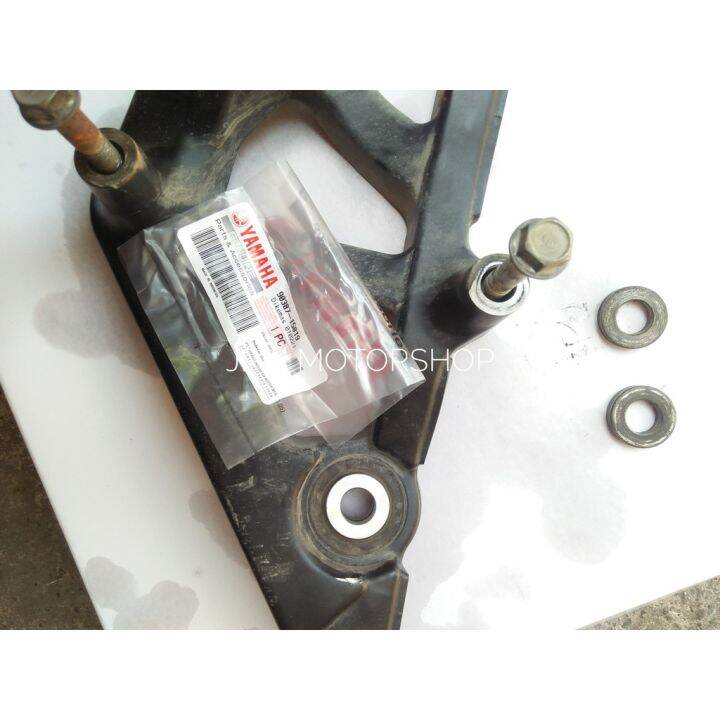YAMAHA GENUINE Swing Arm Spacer NOUVO/MIO SOULTY/MIO SPORTY NEW z48ju0D