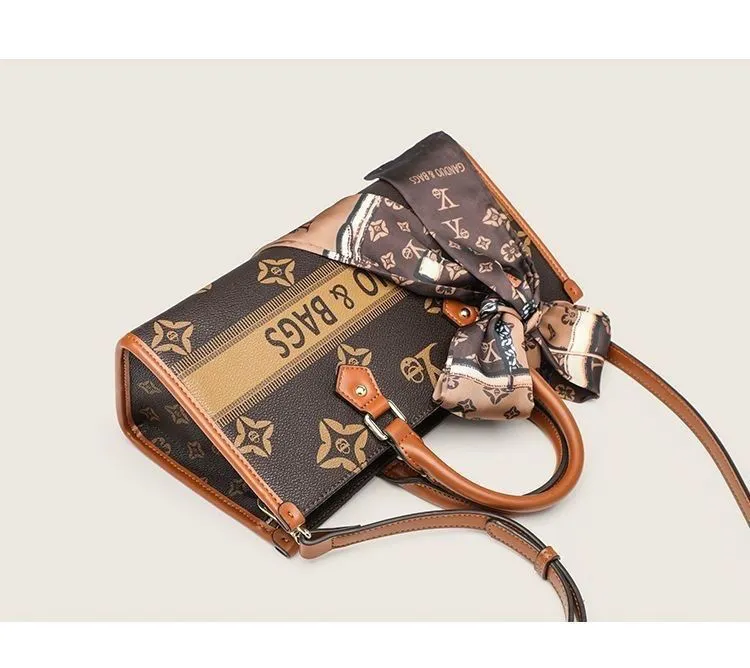 Baobao Women's 20223 Summer New Retro Old Flower Fashion One Shoulder Crossbody Bag High Grade