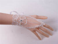 ? White Lace Wristlet Wristlet Bride Bridesmaid Accessories Womens Jewelry Beautiful Decoration With Fingers