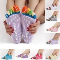 【YD】 1Pair New Delicate Anti-Slip Socks Ankle Grip Durable Colorful Five Fingers Cotton