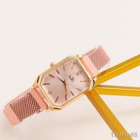 ⌚ Trendy Classic Net Red Magnet Buckle Ladies Watch Luxury Diamond Scale Time นาฬิกาผู้หญิง