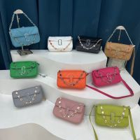 Versatile outing essential womens bag miu miuˉ mj summer new style simple texture light mature European and American cross-body bag handbags