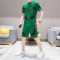 【hot seller】 Fashion handsome personality printing high-end light luxury mens short-sleeved top casual suit summer