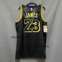 เสื้อผ้าบอลที่นิยมมากที่สุด เสื้อเชิ้ต ลาย Los Angeles Lakers 2020nba สําหรับผู้ชาย เสื้อกีฬาบาสเก็ตบอล ลายทีม Lebron James Mamba Swingman สีดํา มี 23 ชิ้น