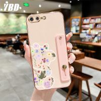 YBDเคสสายรัดข้อมือแฟชั่นเข้ากันได้กับ iPhone 7 Plus 8 Plus 6 6S Plus SE 2020 เคสโทรศัพท์น่ารักลายกราฟฟิตีแบบDIYเคสโทรศัพท์นิ่มลายหมีลายดอกไม้