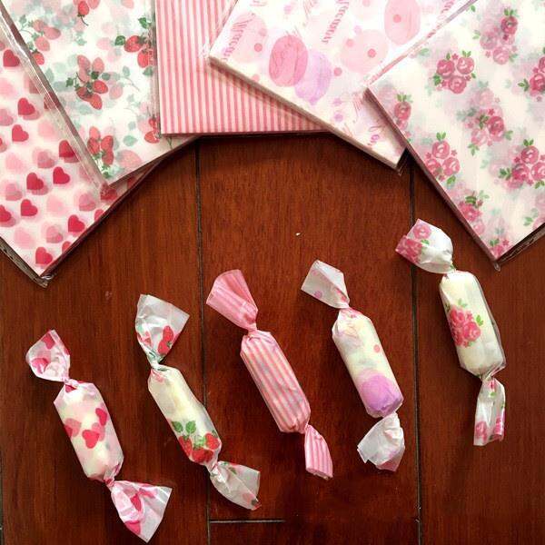 【Ready Stock】 100 Sheets/Pack Candy Chocolate Taffy Wrapping Wax Paper