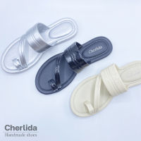 [ส่งเร็วพิเศษ!] Cherlida รองเท้าแตะ รองเท้า รองเท้าแตะผู้หญิง รองเท้าแตะแฟชั่นผู้หญิง ใส่แล้วเท้าเรียว