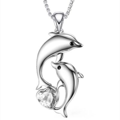 JDY6H Fashion Couple Dolphin Necklace Luxury Animal Jewelry Dolphin Pendant Necklaces for Women Wedding Engagement Anniversary Gift