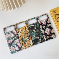 Cute Colorful Flower Patterns Phone Case For Samsung Galaxy Z Flip 4 3 ZFlip3 ZFlip4 Hard Cover Floral Protective Shell Funda