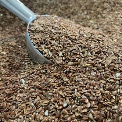 ( PRO+++ ) โปรแน่น.. ลินซีด (Linseed) สำหรับนกเล็ก เลิฟเบิร์ด หงหยก ฟอรัส นกแก้ว นกเขาเล็ก ธัญพืชนก อาหารนก ขนมนก(ขนาด 1 กิโลกรัม) ราคาสุดคุ้ม อาหาร นก อาหารนกหัวจุก อาหารนกแก้ว อาหารหงส์หยก