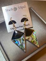 ต่างหูเปลือกหอย Shell Opal หรือเปลือกหอยเป๋าหื้อนิวซีแลนด์ เปลือกหอยแท้