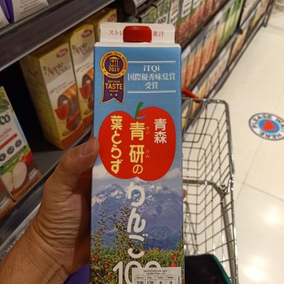 อาหารนำเข้า🌀 Apple Seken Aomori Japanese 1000 ml. Seiken Aomori Japanese Apple Juice 1000 ml.