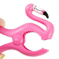 Special Offers 1 Pcs Flamingo Shape Large Clothes Pegs Plastic Clips To Sunbed Quilt Decorative Clothespin Beach Towel Clip Grip Tools