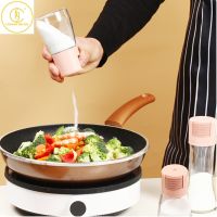 180ml Glass Pressure Type 0.5g Quantitative Salt Shaker Kitchen Seasoning Container Spice Jars Kitchen Gadget Household Spice Tools