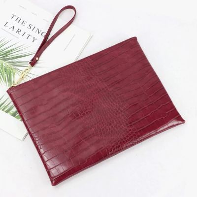 Hot Selling Cutomized Letters Embossed PU Crocodile Leather Clutch Bag Women Clutch Bag Evening Bag Leather Laptop Pouch
