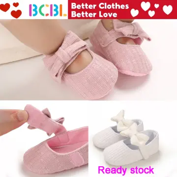 Walking shoes for 1 2025 year old baby girl