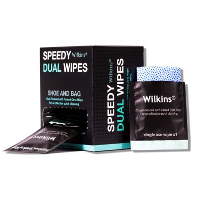 ผ้าทำความสะอาดรองเท้า แบบพกพา Wilkins Speedy Dual Wipes (กล่อง 15 ชิ้น)