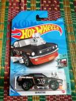 Hot Wheels 68 Mustang โชว์เครื่องสุดเทห์