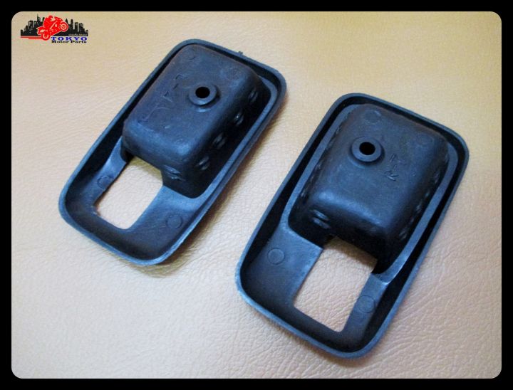 nissan-datsun-120y-b310-door-handle-socket-lh-amp-rh-black-set-pair-เบ้ารองมือเปิดใน-ซ้าย-และ-ขวา-สีดำ-สินค้าคุณภาพดี