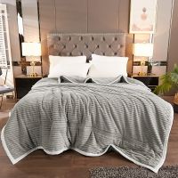 Raschel Blanket Super Soft Warm Cozy Winter Blankets 3 Layers Thicken Magic Velvet Lamb Wool Quilted Blankets For Bed Bedspread