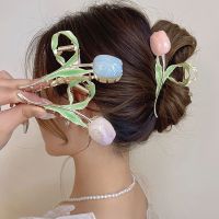 Tulip Flower Hair Clip Back Head Grab Clip For Woman Fashion Ponytail Fixed Hairpins Simple Oversize Shark Clip Hair Accessories