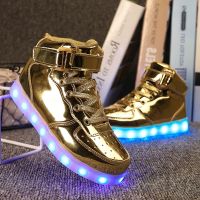 Mens Sneakers Kids Boots Girls Boys Footwear Summer 2023 Women Fashion Casual Outdoor Sports Flats Children LED Lighted Shoes