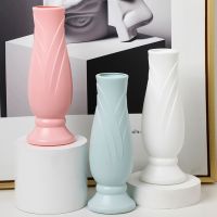 Plastic vase creativity Nordic style petal-shaped vase fashion imitation porcelain bottle home decoration flowerpot