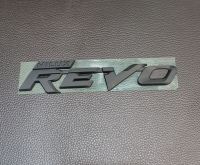 โลโก้  รีโว้ REVO  สีดำด้าน สำหรับ TOYOTA HILUX REVO