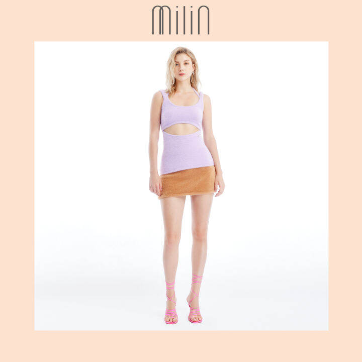 milin-two-pieces-fluffy-curve-neckline-with-halter-spaghetti-straps-overlay-knitted-top-เสื้อทอนิตติ้งขนนุ่มแบบสองชิ้นทรงคอโค้งพร้อมสายสปาเก็ตตี้คล้องคอ-kissable-top