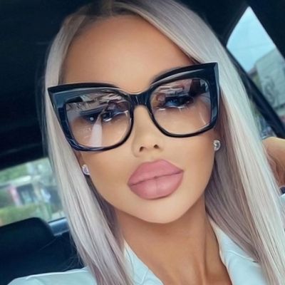 HKNA 2022 Cat Eye Sunglasses Women Luxury Square Oversized Glasses Big Frame Gradient Shades for Women Wholesale Gafas De Sol