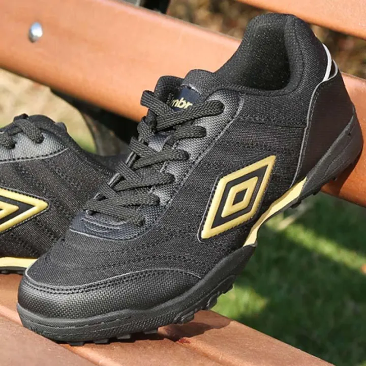 umbro 2019 Football Boots Men Boy Kids Soccer Cleats Turf Football