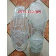 Dép lê trắng, Dép Nhựa tiền phong trong suốt