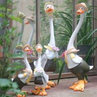 Garden Statue Resin Duck Craft Figurines Duck Family Member Courtyard Ornaments Artwork Animal Sculptures Modern Home Decor