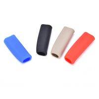 【Ready Stock】Car Handke Covers Sleeve Anti-slip Hand ke Grips Auto Silicone Accessory