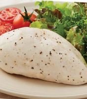 อกไก่นุ่มพริกไทยดำ (Steamed Salad Chicken Skinless Breast with Pepper) 1,000 และ 2,000กรัม/ถุง