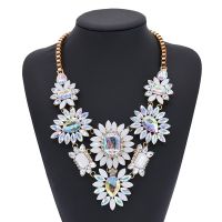 2023 New ZA Indian Ethnic Statement Large Collar Choker Necklace Women Fashion Acrylic Crystal Maxi Big Chunky Necklace Jewelry